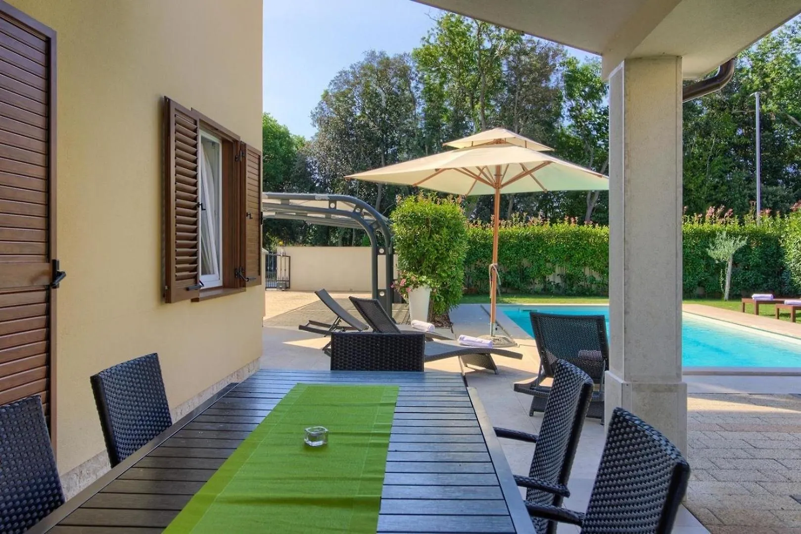 Holiday home Ferienhaus Mit Privatpool Fuer 10 Personen Ca 200 Qm In Banjole, Istrien Istrische Riviera Croatia