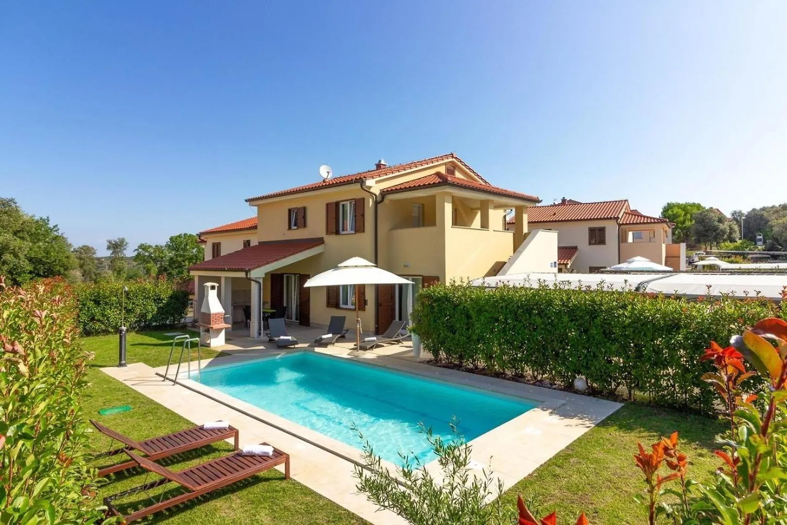 Ferienhaus Mit Privatpool Fuer 10 Personen Ca 200 Qm In Banjole, Istrien Istrische Riviera